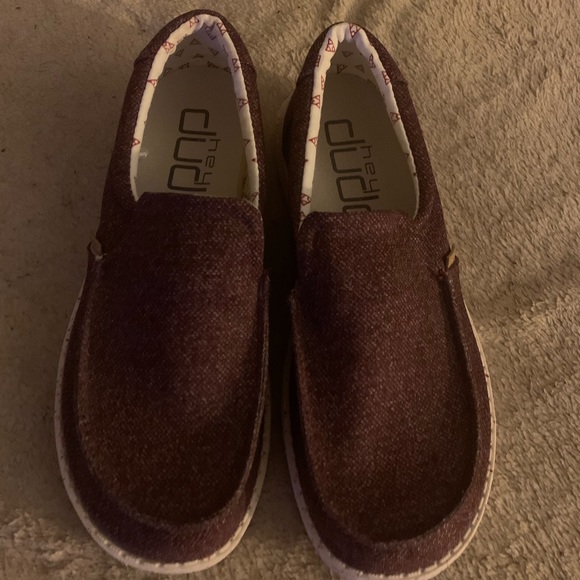 NWOT Hey Dude Misty slip on - Picture 3 of 5